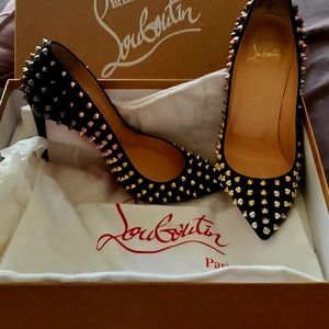 Lou Spikes Women Stillettos. Size 7